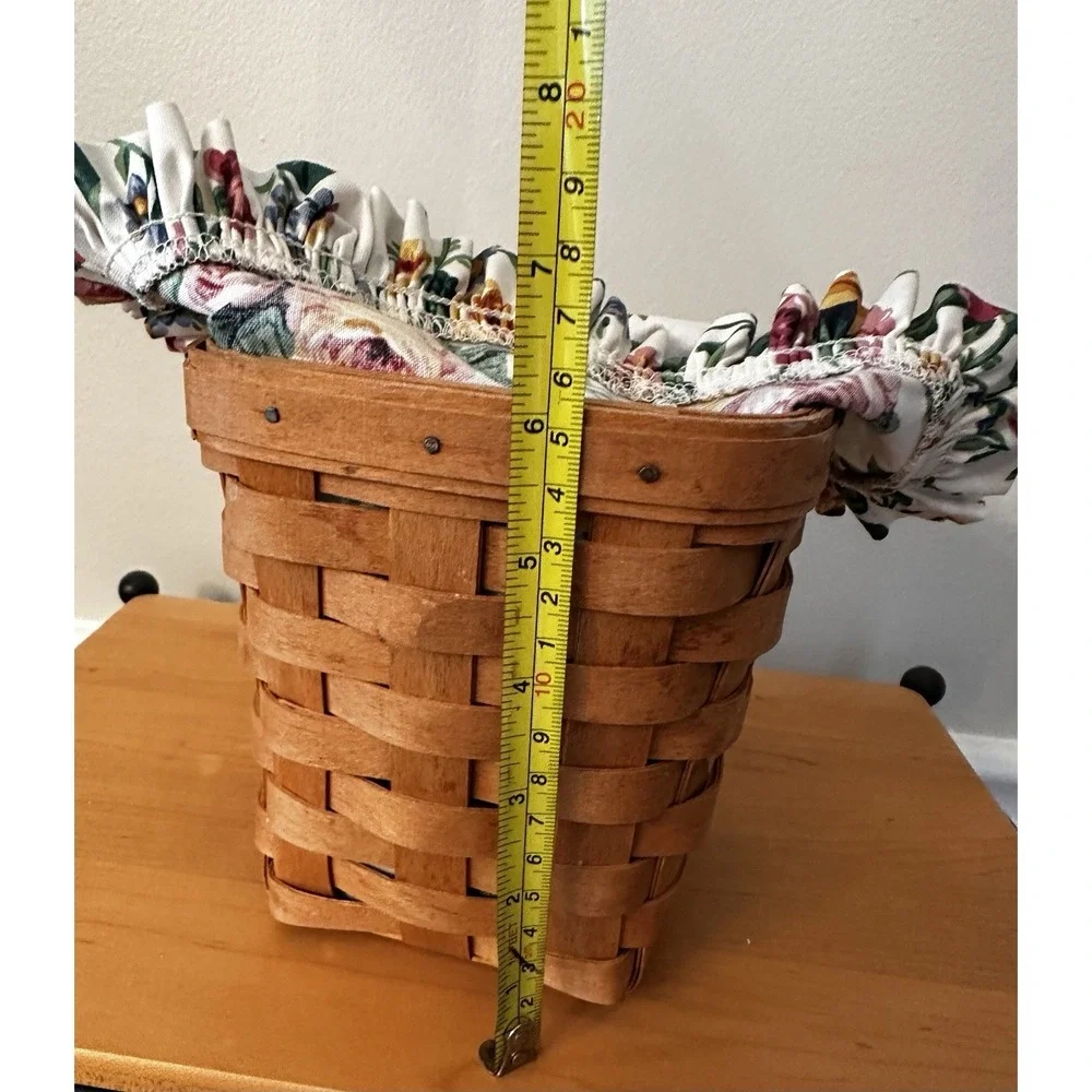 Longerberger 1995 Basket With Floral Liner